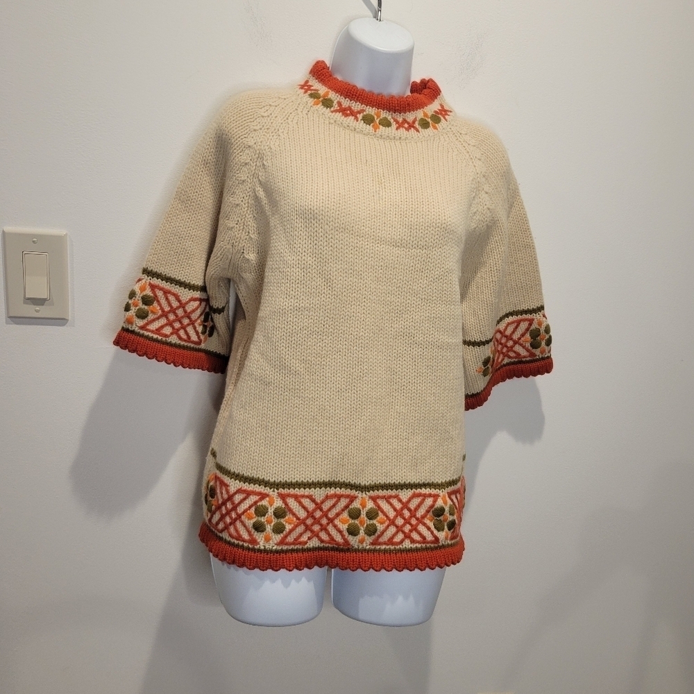 Vintage Tarnie Size M Wool Boho Pattern Sweater Small Flaw